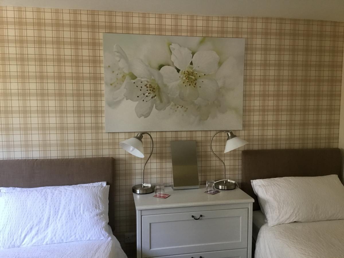 Ingleneuk Bed And Breakfast Единбург Екстериор снимка