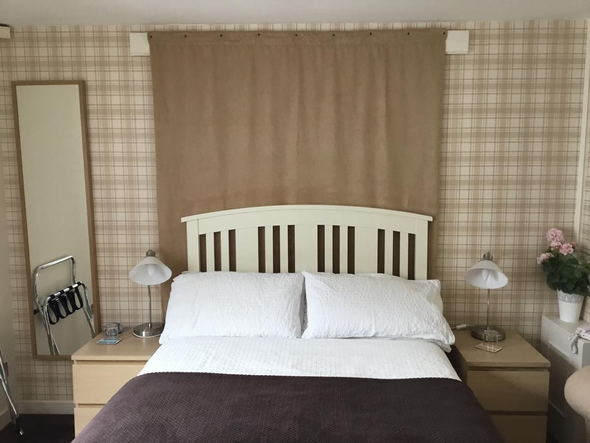 Ingleneuk Bed And Breakfast Единбург Екстериор снимка